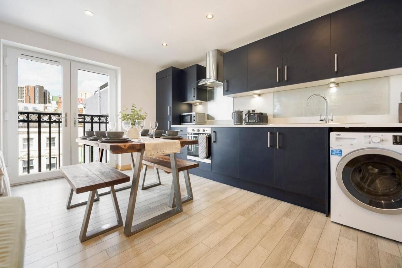 Spacious, Newly Renovated, Three Bedroom Town Centre Duplex Apartment With Free Parking, Sleeps Seven - Walking Distance To Beach Bornemouth Extérieur photo